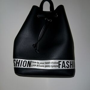 Black Fashion Drawstring Bucket Bag